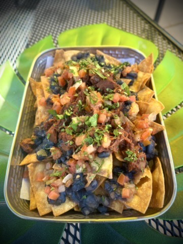 Nachos with jackfruit